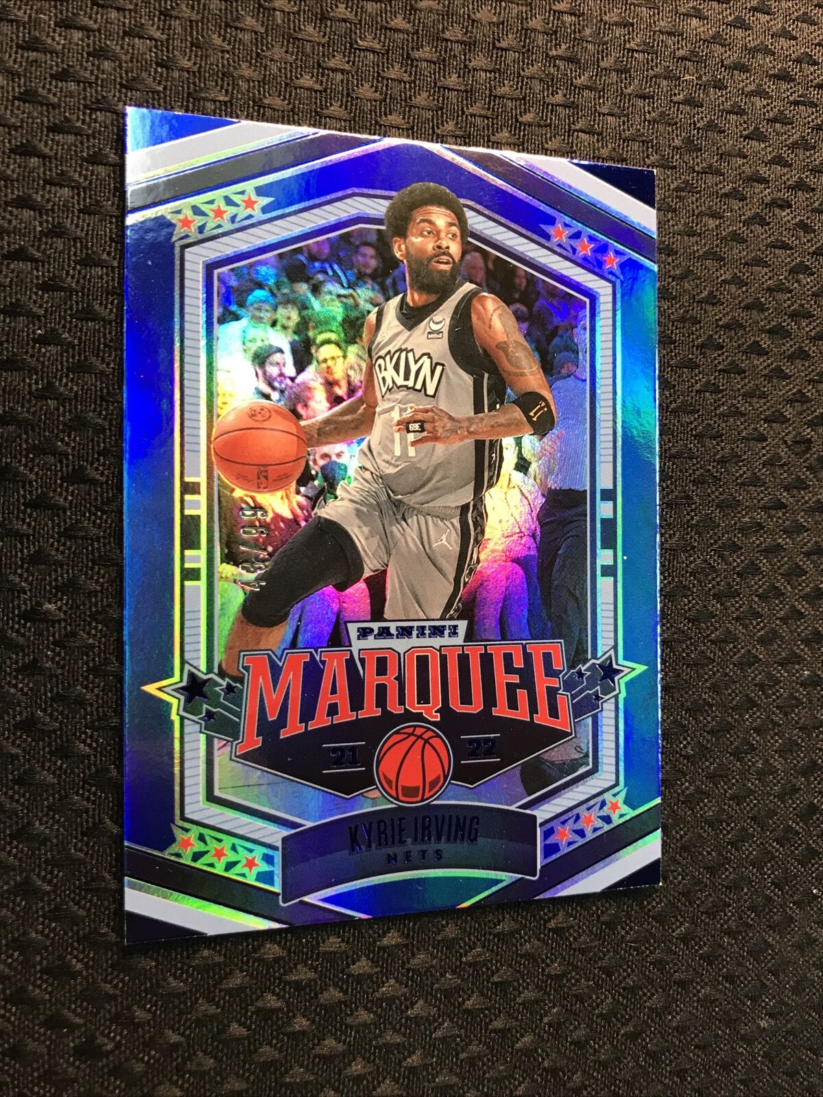 2021-22 Panini Chronicles Marquee Kyrie Irving Blue Parallel /99 Brooklyn Nets