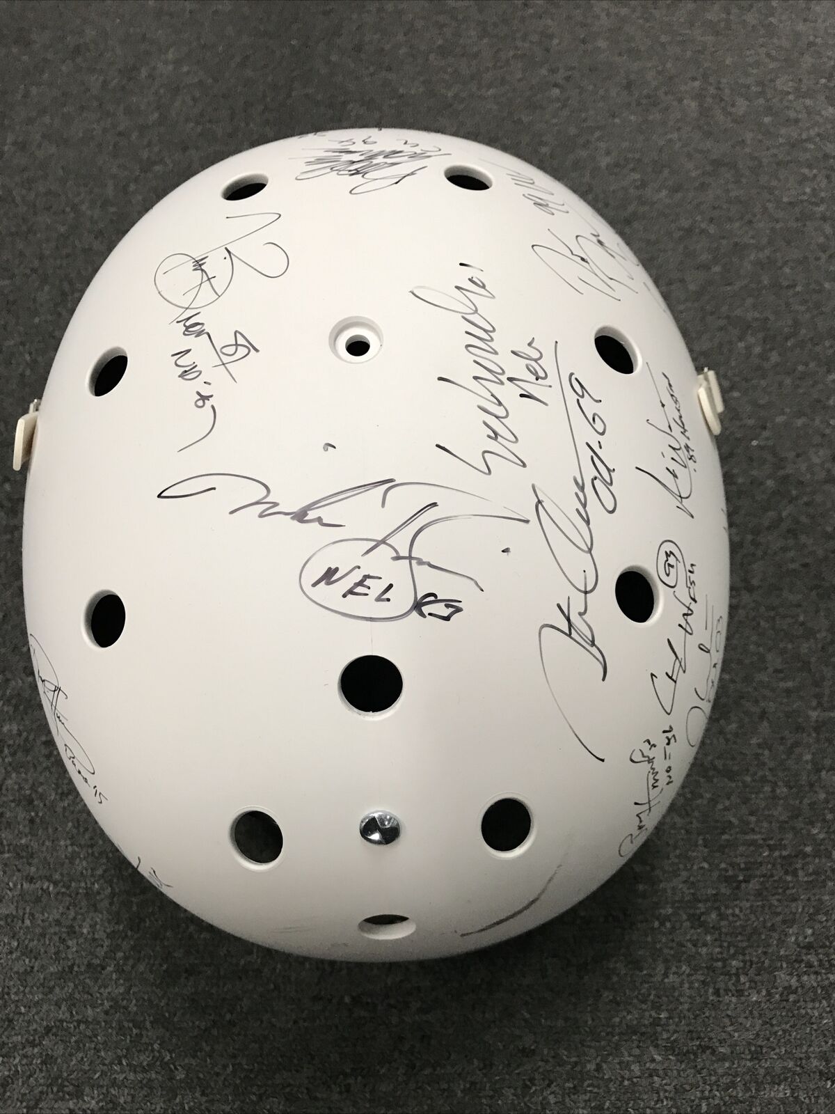 Heisman Trophy Autographed Multi Signed Full-Size Schutt Helmet 24 Sigs. C.O.A
