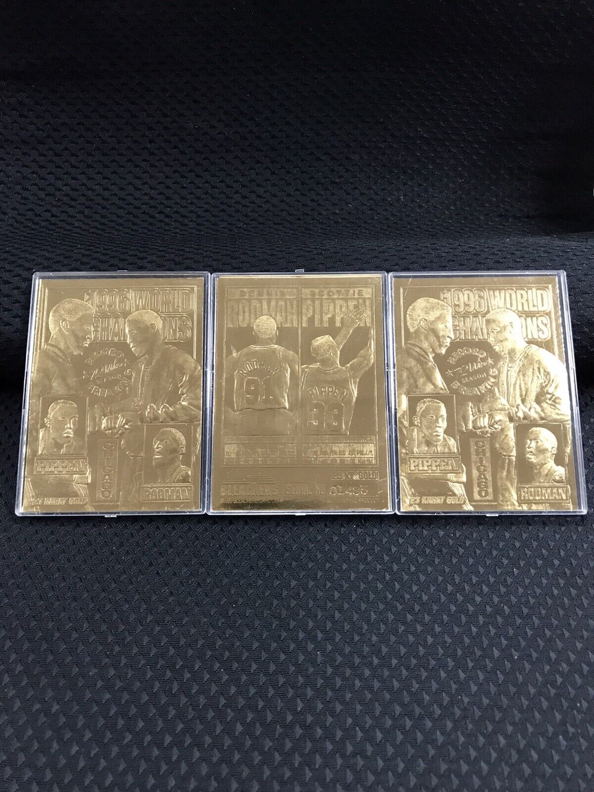 Lot of (3) Scottie Pippen Dennis Rodman 1996 Chicago Champion Gold Cards