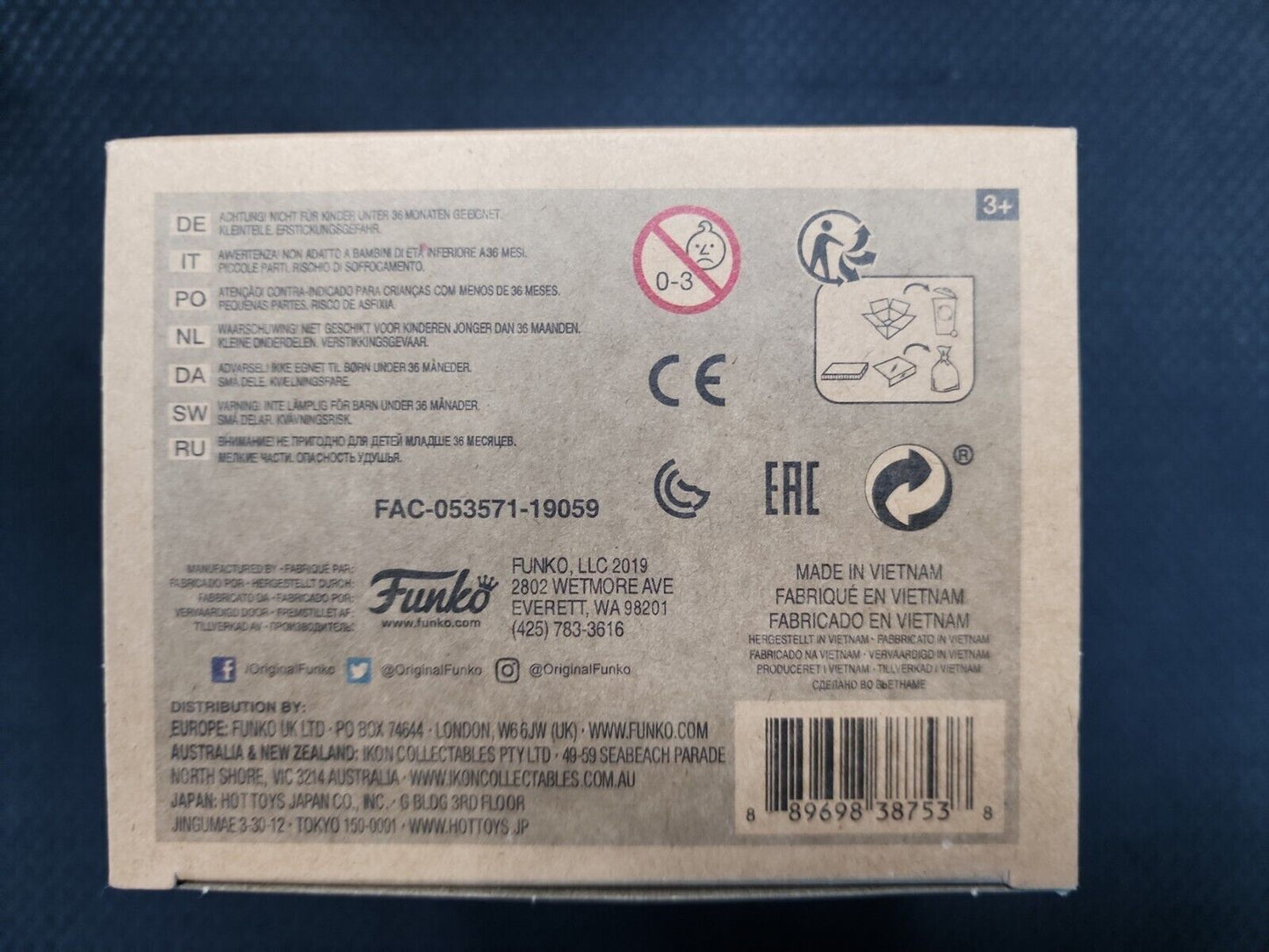 Disney's Wall-E Funko Pop Eve #552 Box Lunch Earth Day Vinyl Figure