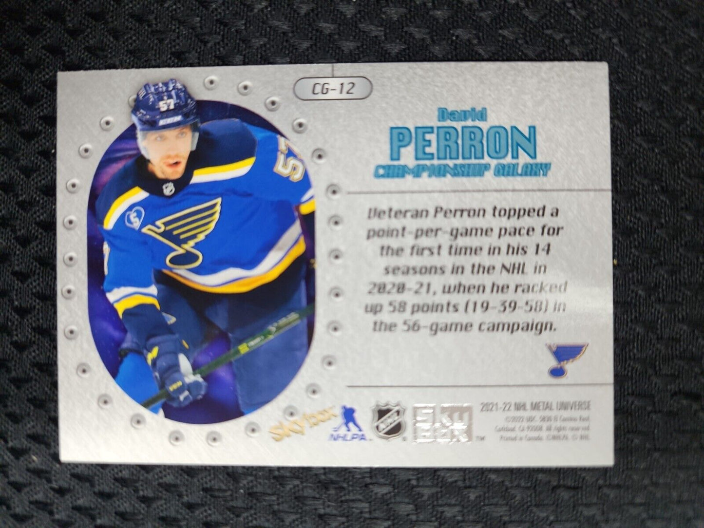 2021-22 Metal Universe David Perron Championship Galaxy St Louis Blues