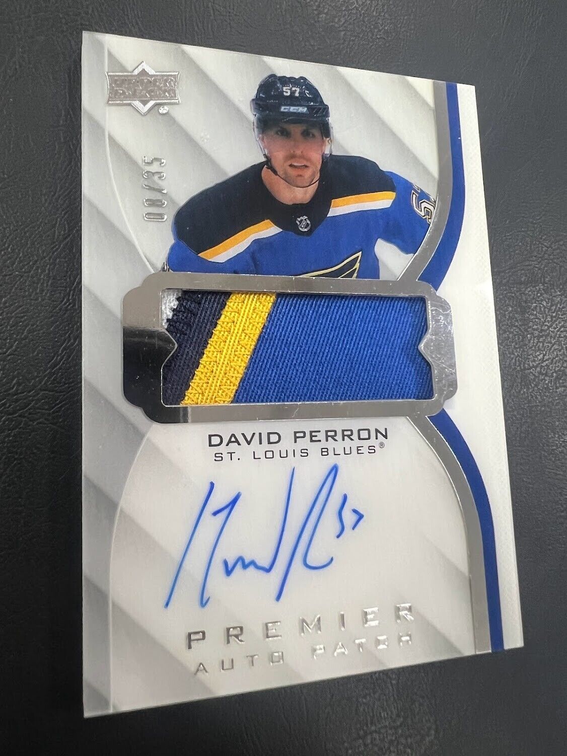 2020-21 Upper Deck Premier Acetate /35 David Perron #AV-DP 4 Color Patch Auto
