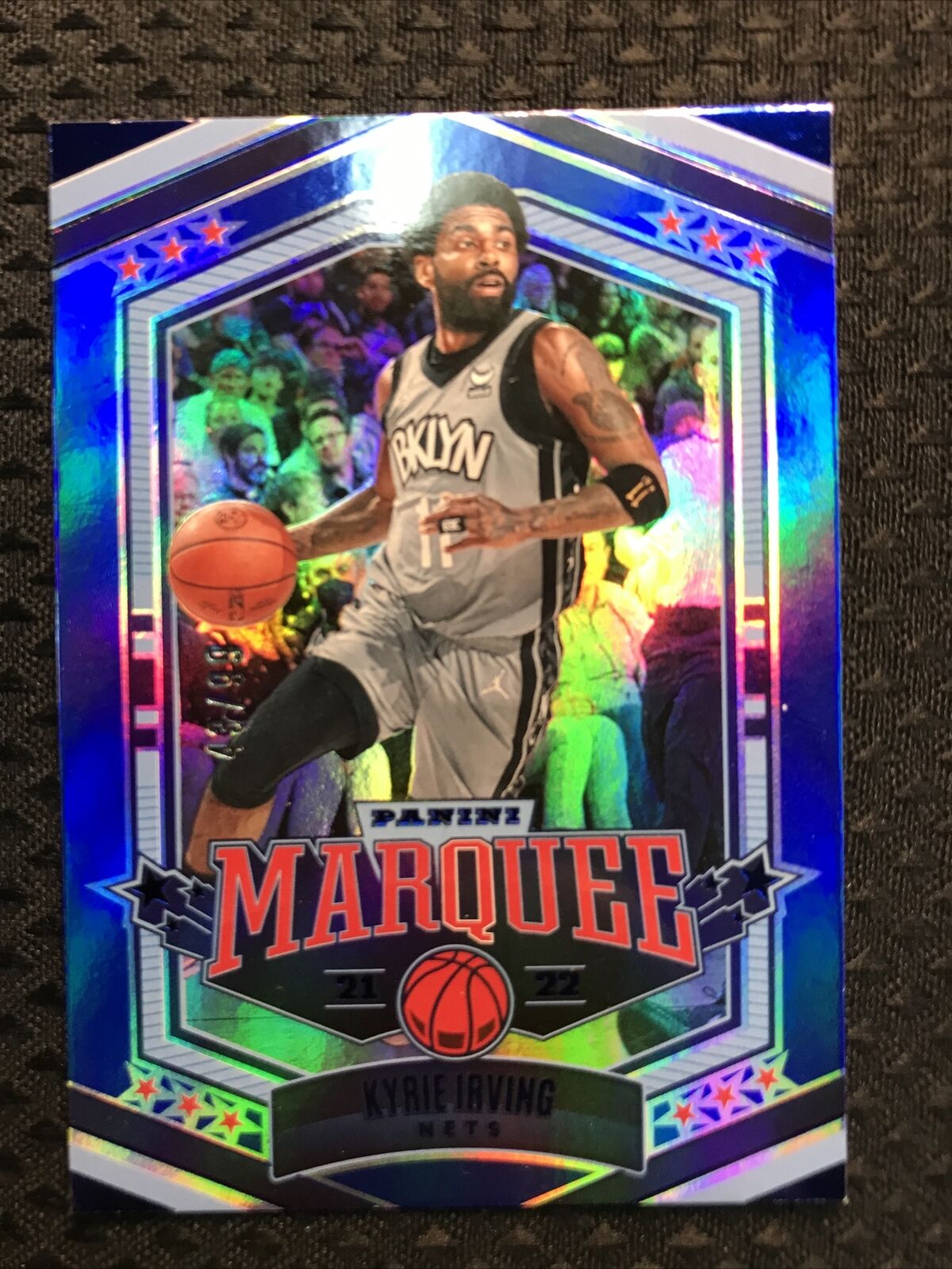 2021-22 Panini Chronicles Marquee Kyrie Irving Blue Parallel /99 Brooklyn Nets