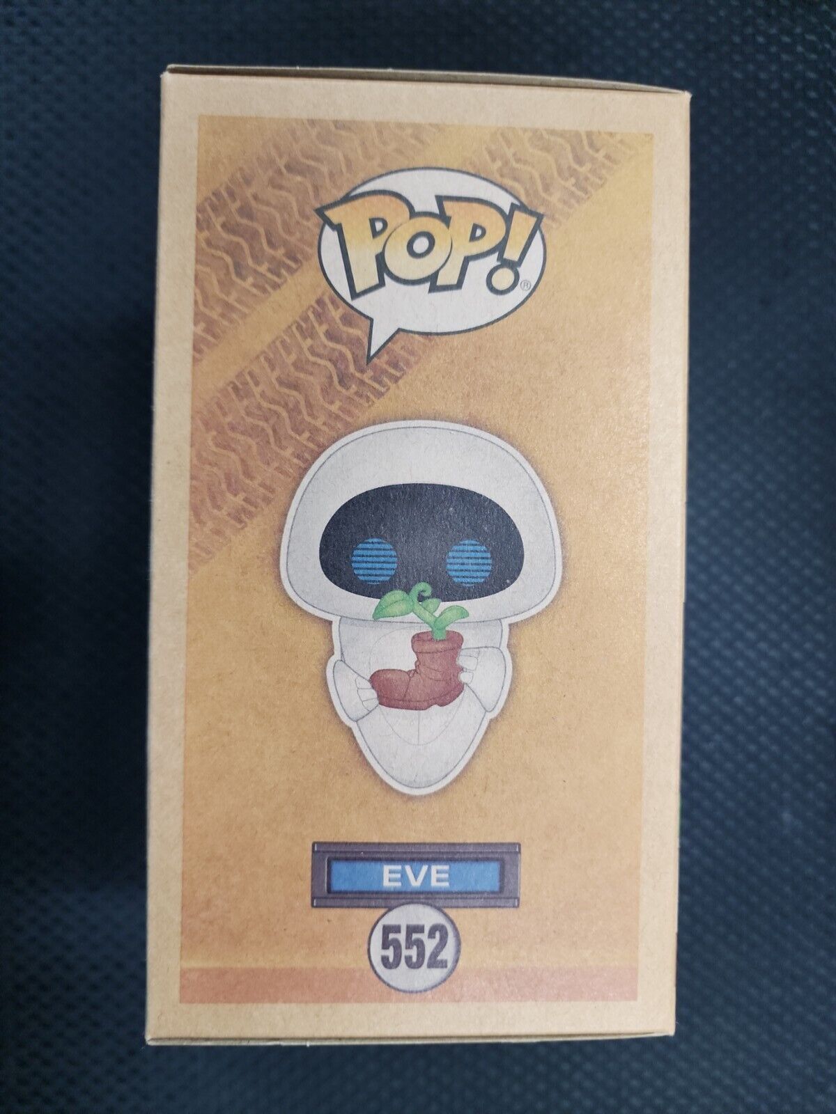 Disney's Wall-E Funko Pop Eve #552 Box Lunch Earth Day Vinyl Figure