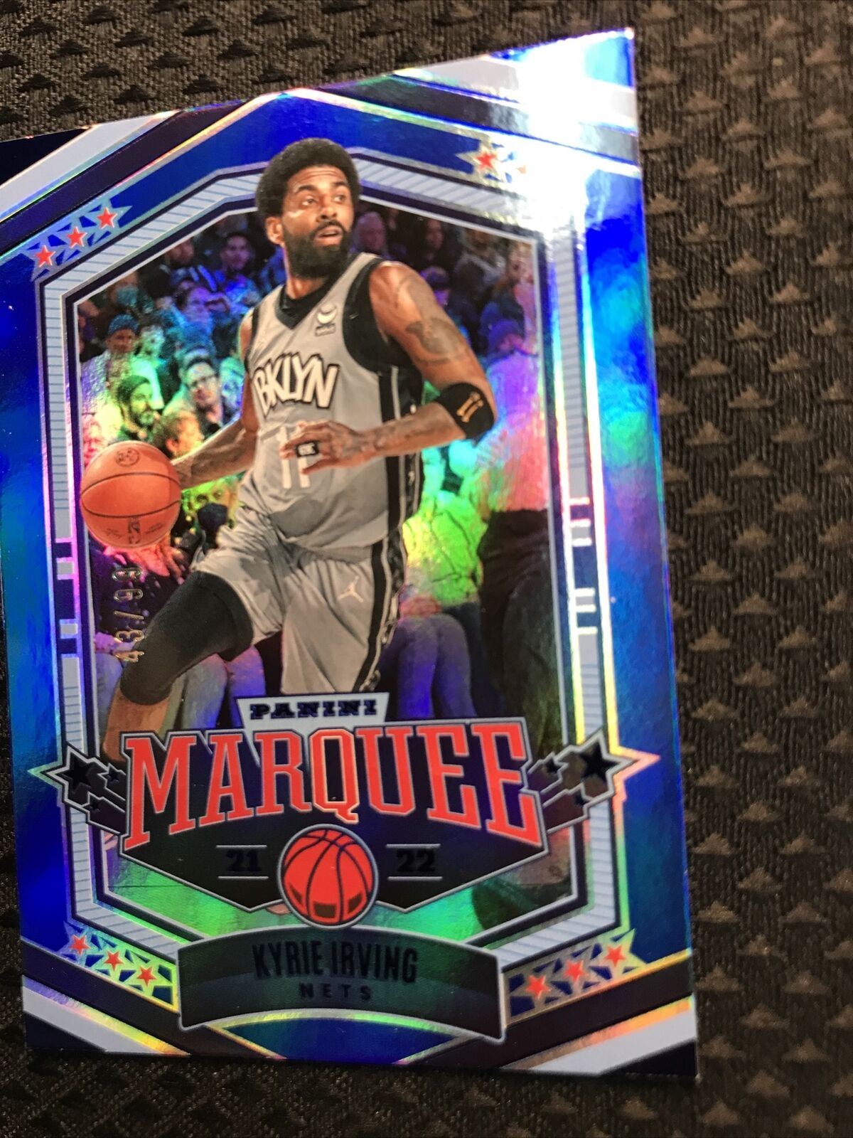 2021-22 Panini Chronicles Marquee Kyrie Irving Blue Parallel /99 Brooklyn Nets