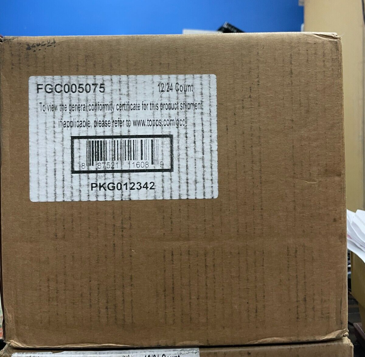 2023 Topps Heritage Sealed Hobby Case