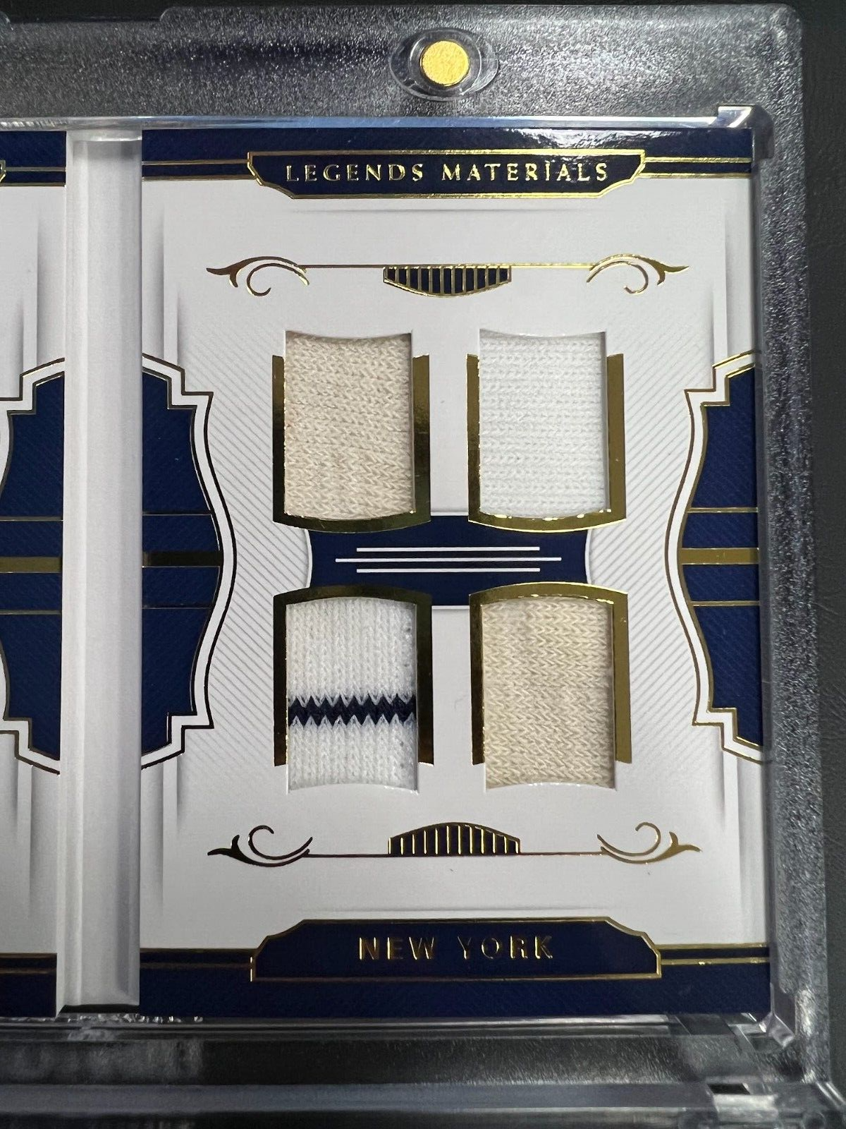 2018 National Treasures Mickey Mantle Legends Materials Booklet Quad Relic /15 J