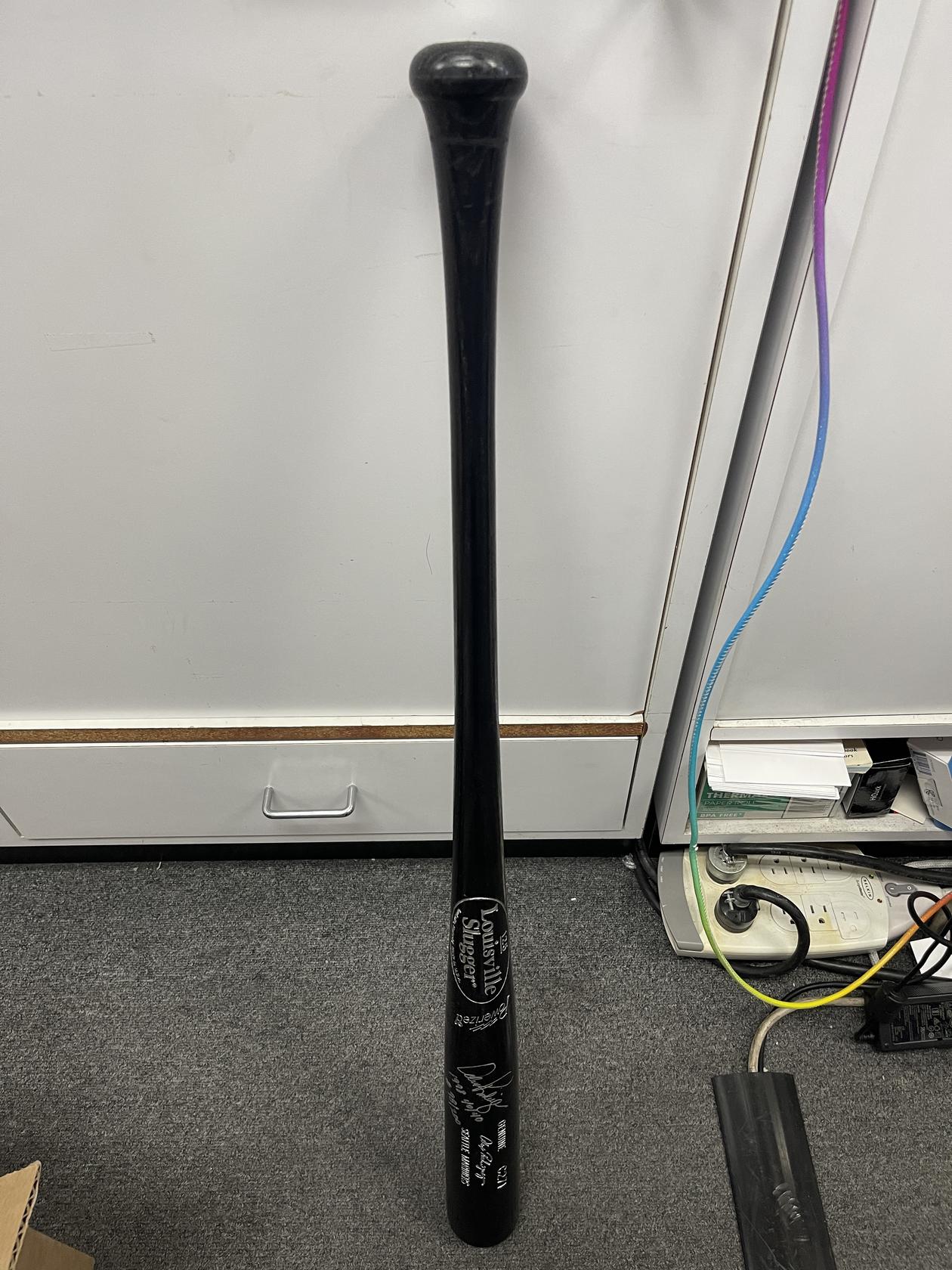 Alex Rodriguez Autograph Baseball Bat w/ Inscriptions '1998 40/40 #98/200' Black Louisville Slugger | BoxSeat Collectibles