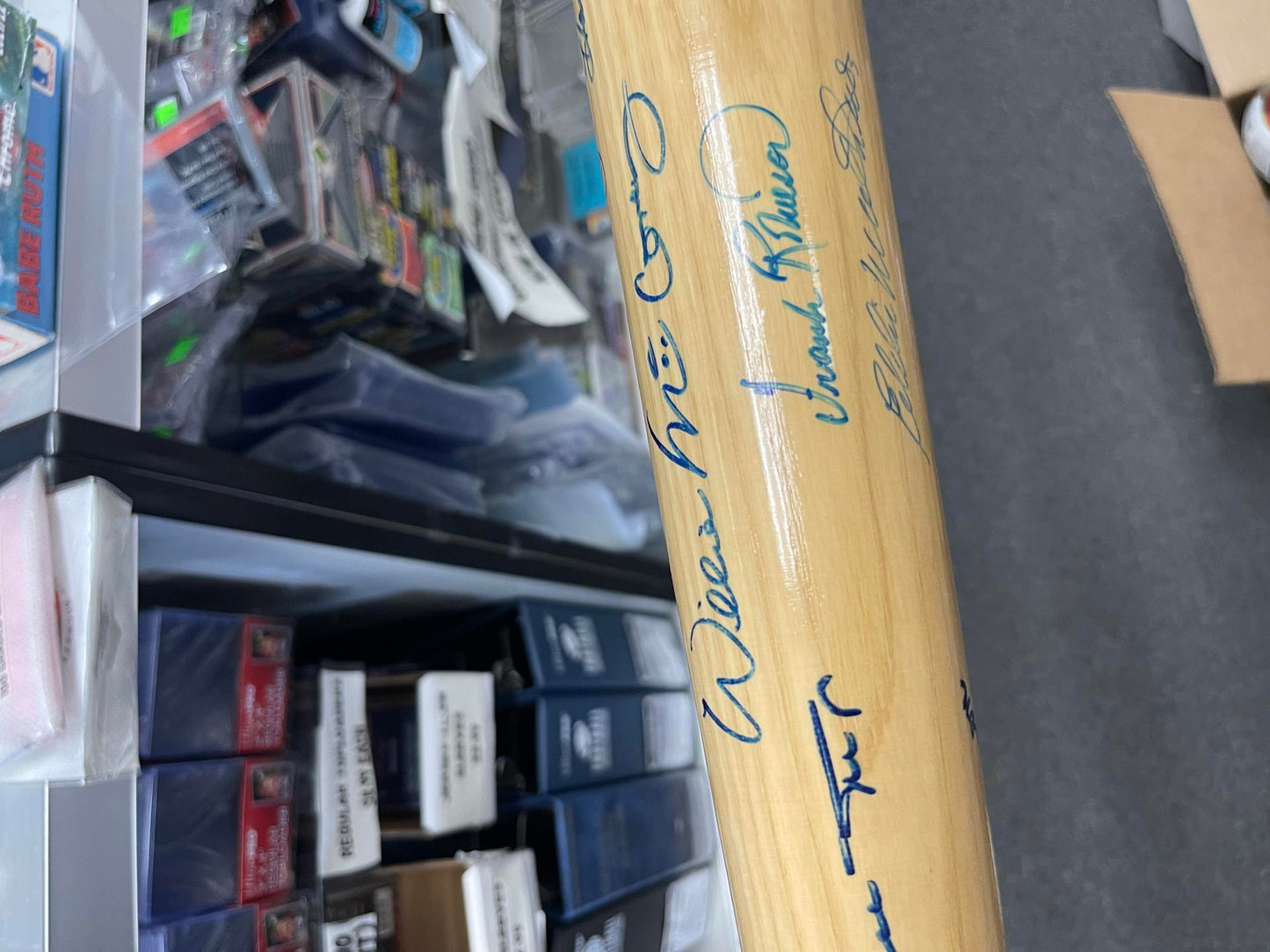 Hank Aaron, Willie Mays, Reggie Jackson Autographed Bat w/ Eddie Williams, Willie McCovey, Frank Robinson, and Harmon Killebrew 500 Club Autographed Bat