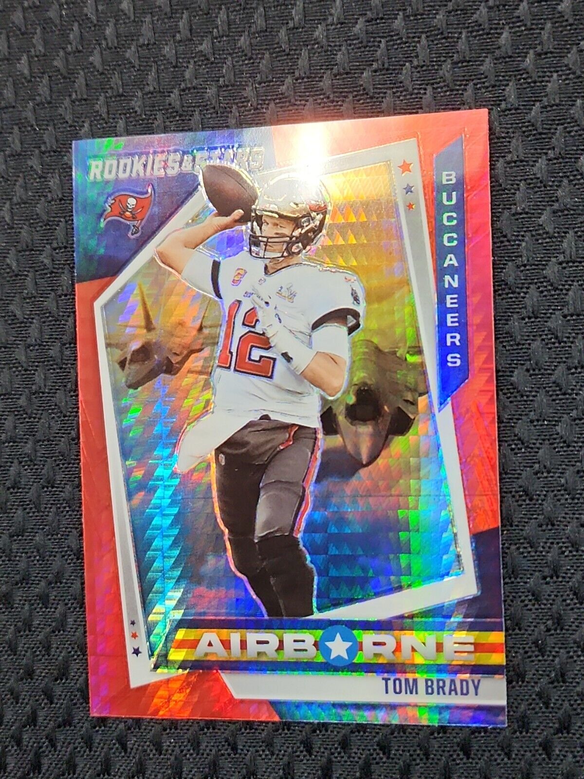 2021 Rookies & Stars Tom Brady Airborne Red Hyper Prizm ab-1