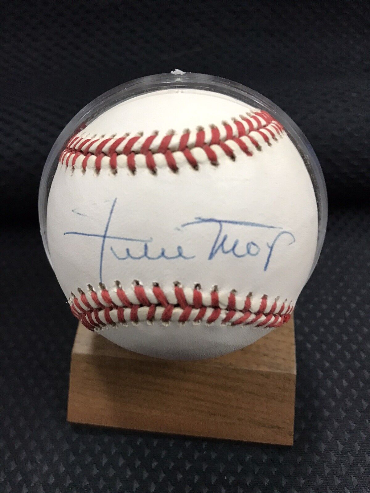 Willie Mays Signed Baseball JSA LOA – Boxseat
