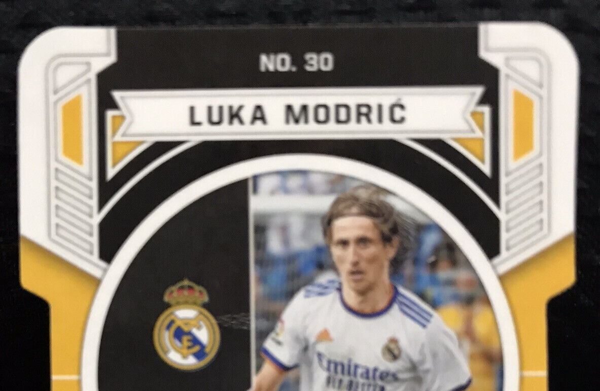 2021-22 Obsidian Soccer Equinox Luka Modric Purple Electric Etch /60 #30