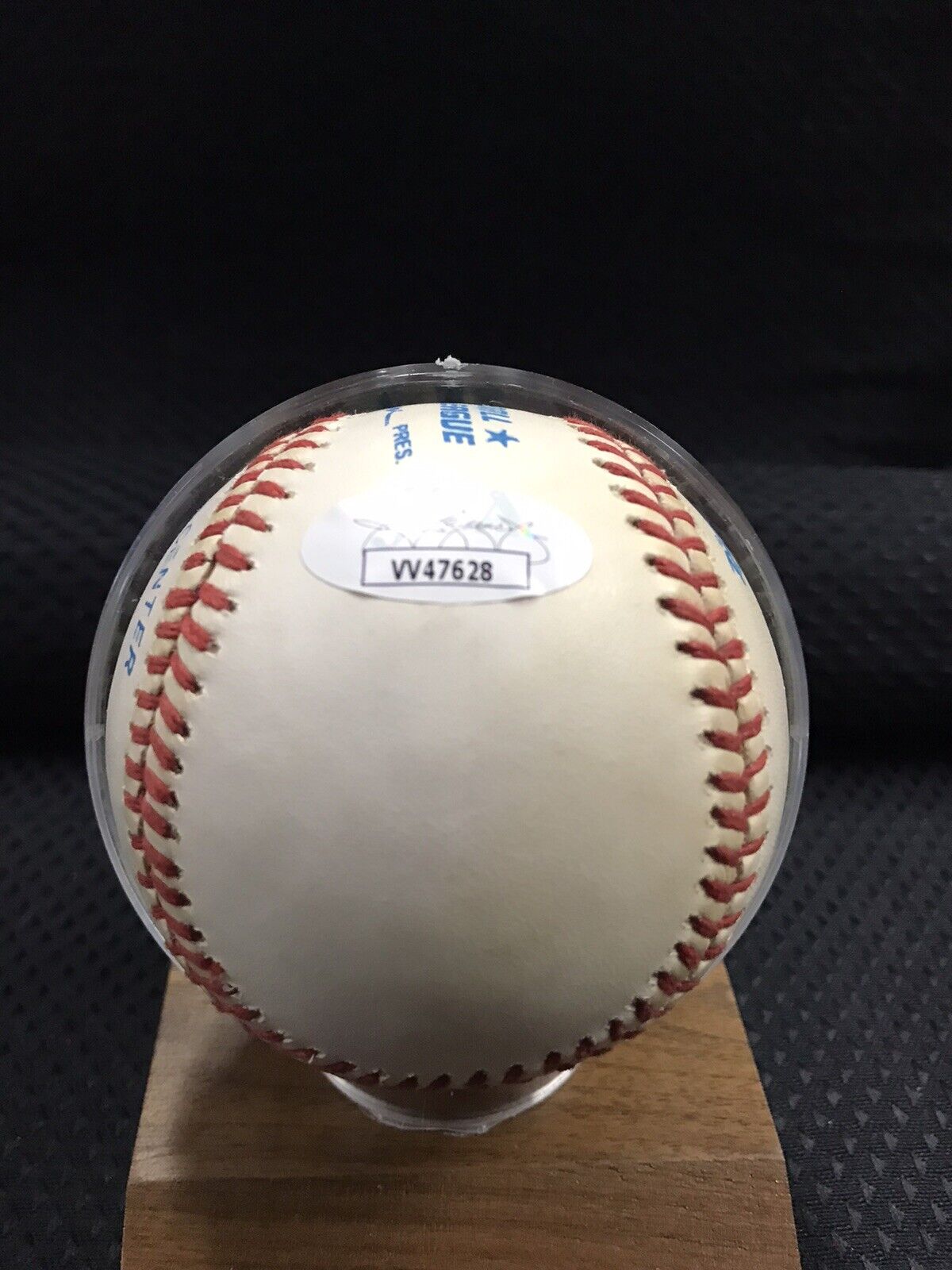 Nolan Ryan Signed Autographed OAL Baseball *JSA Certified* W/ Cube