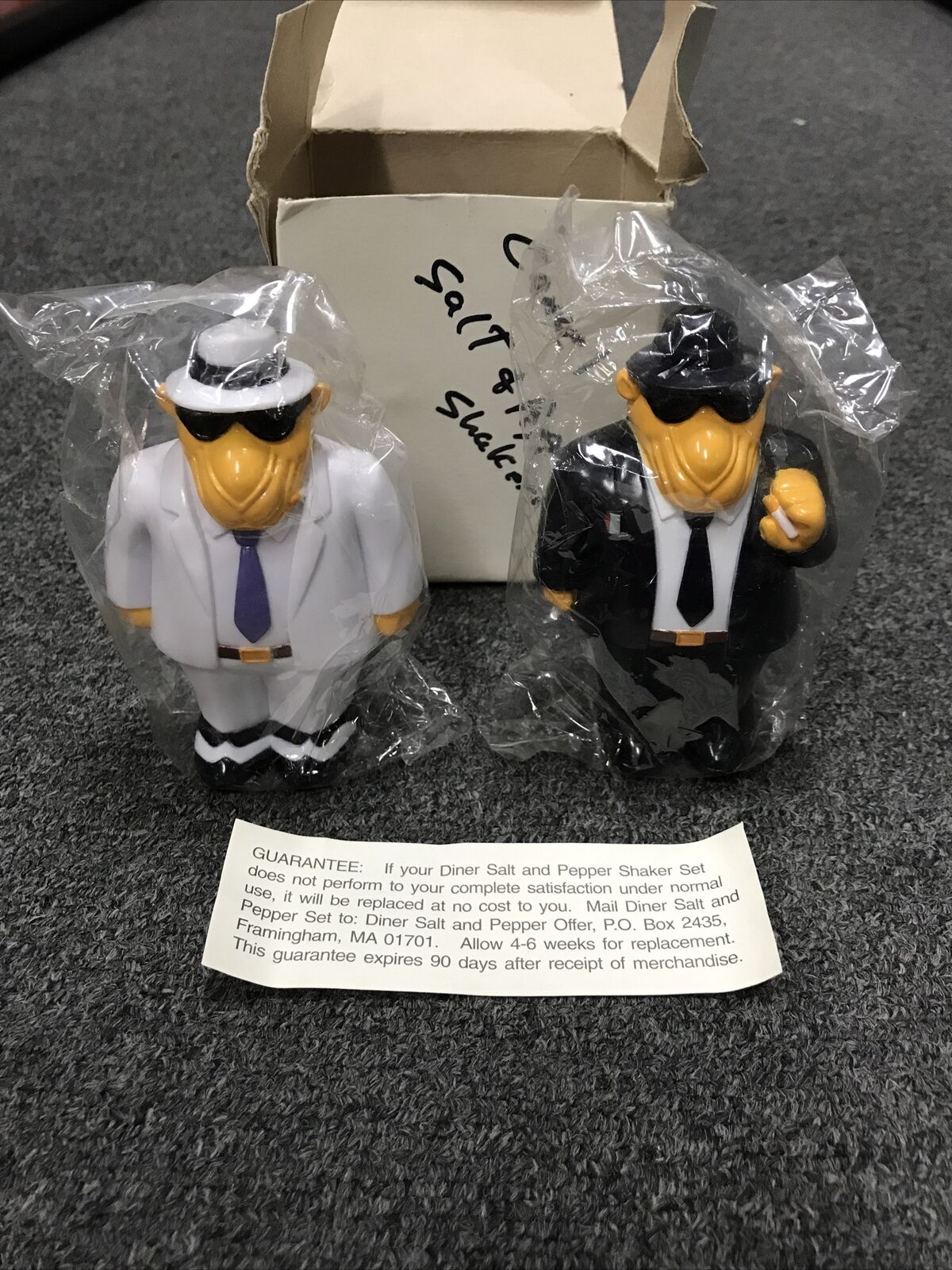 Vintage Joe Cool Camel Cigarette Salt & Pepper Shakers New In Original Box