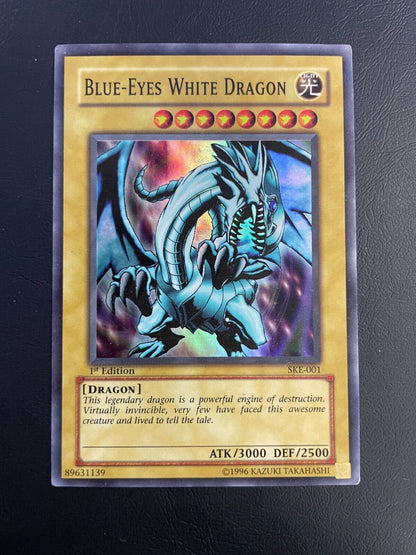 2004 Yu-Gi-Oh Blue Eyes White Dragon Holo Foil 1st Edition SKE-001