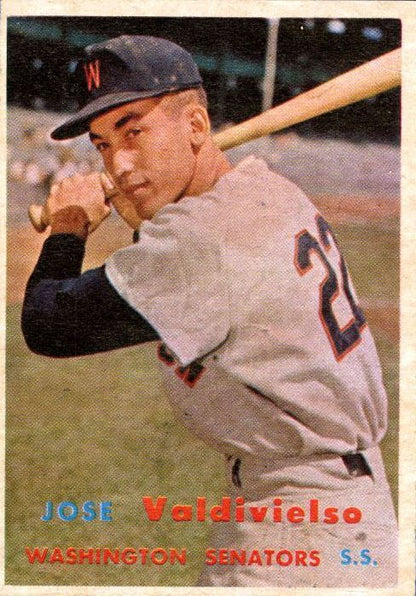 1957 Topps #246 Jose Valdivielso - NM