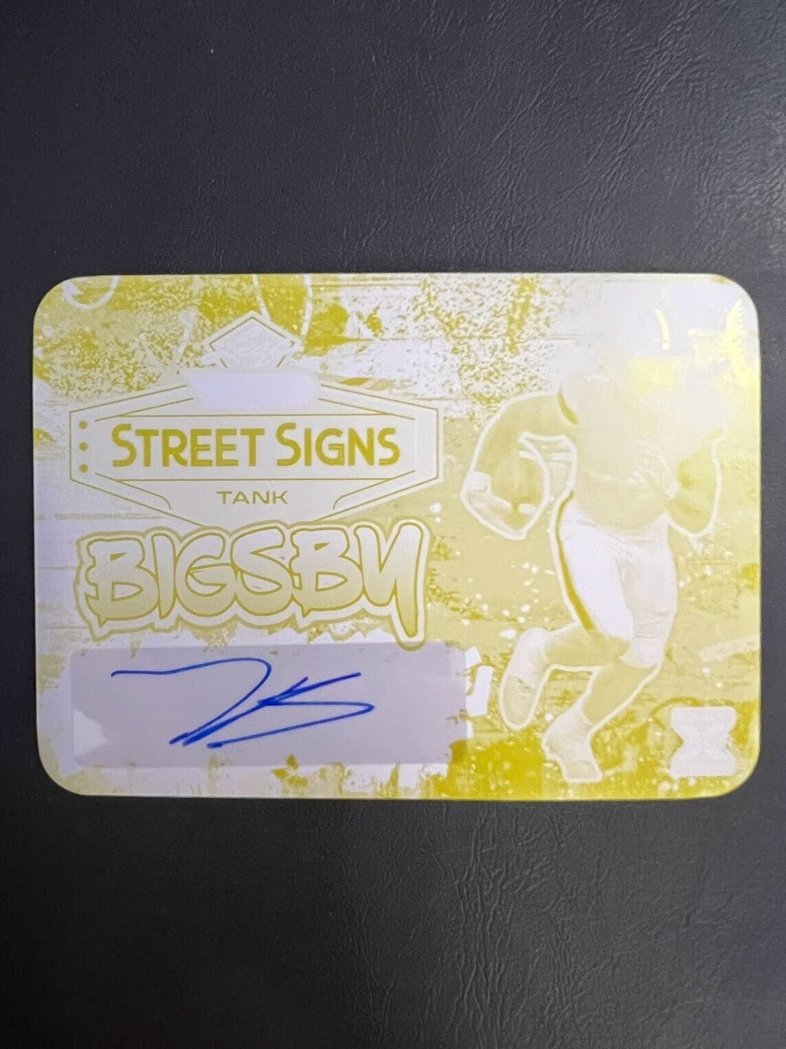 23 Leaf Vivid Football Street Signs Yellow Printing Plate Auto Tank Bigsby 1/1 J