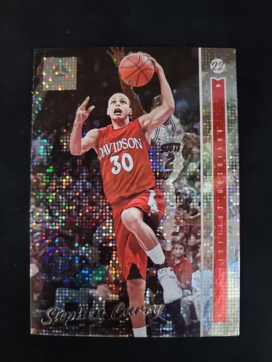 2022-23 Panini Chronicles Draft Picks Luminance Pulsar #46 Stephen Curry