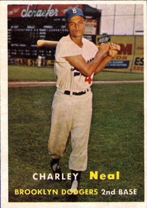 1957 Topps #242 Charlie Neal - NM