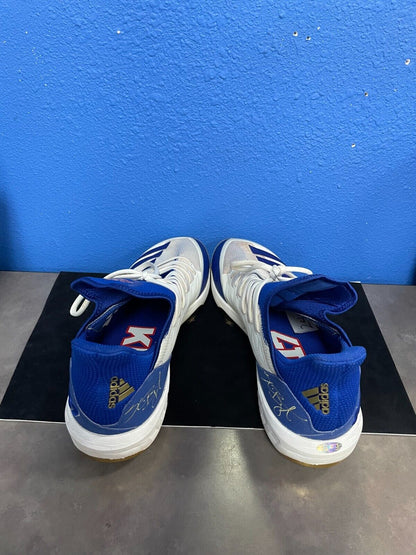 Kris Bryant GAME USED Shoes & AUTO