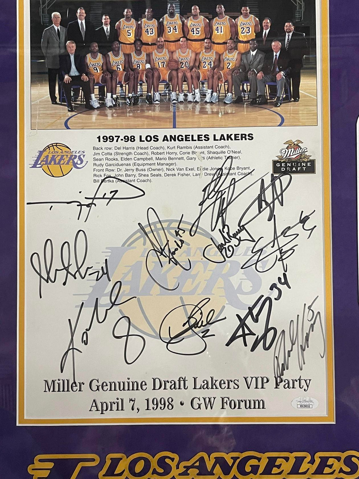 Lakers 1995 Roster LA Lakers 1997-98 Full Team Signed Memorabilia with Kobe and Shaq Auto ...