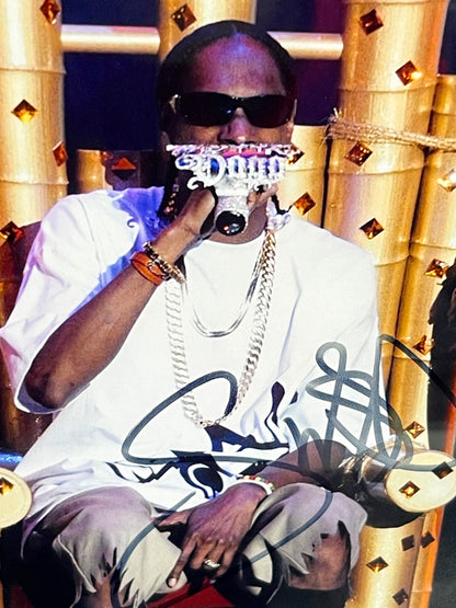 Snoop Dogg Autographed Photo w/ JSA certification