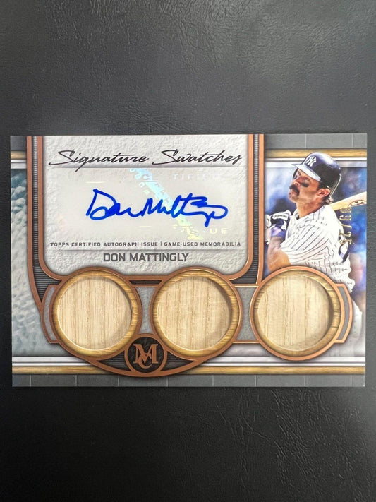 2023 Topps Museum Collection Signatures Swatches Game Bat Don Mattingly #9/25 J